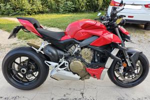 Ducati streetfighter v4 - 2021