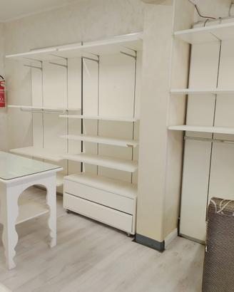 Arredamento negozio