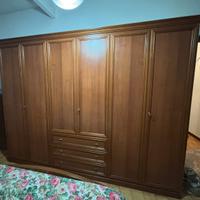 Camera da letto completa in legno