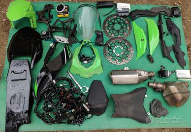 Vari pezzi per Kawasaki ZX 10 R