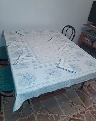 Set Tovaglia rettangolare Bassetti + 6 Tovaglioli