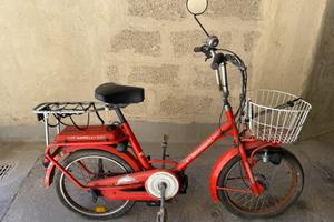 Ciclomotore a rullo