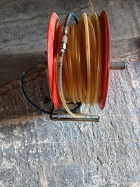 Avvolgitubo con bobina per compressore 