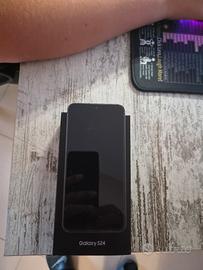 telefono samsung S24 128giga 