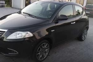 Lancia Ypsilon Ypsilon 1.2 Mt (69 Cv) Platino.