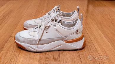 sneakers Santoni in pelle misura 37