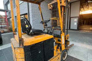 CARRELLO ELEVATORE CESAB eco d/16-3