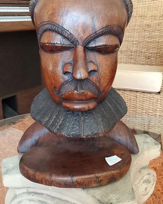 statua in legno 