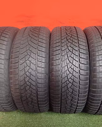 225 55 17 Gomme Invernali 95% GoodYear 225/55R17