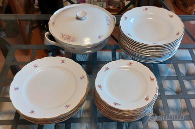 Piatti e zuppiera Richard Ginori 