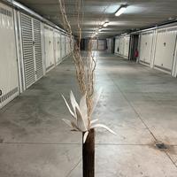 Pianta ornamentale con luci a led.