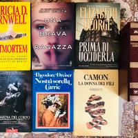 Lotto 8 libri thriller Patricia Cornwell e altri