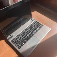 TOSHIBA Satellite P855-10k - 15,6 pollici