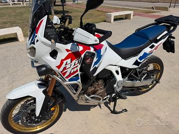 HONDA AFRICA TWIN ADVENTURE SPORTS DCT TRAVEL PACK