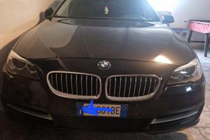 AUTO BMW 520