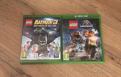 LOTTO 2 GIOCHI LEGO XBOX-Batman 3+Jurassic World