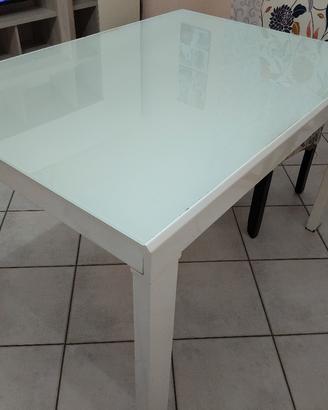 tavolo da lranzo