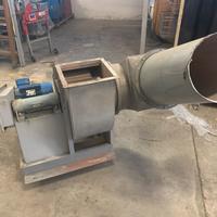 Aspiratore industriale