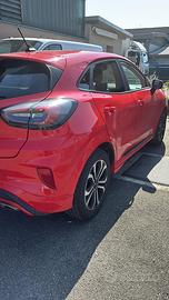 FORD PUMA ST LINE ROSSA