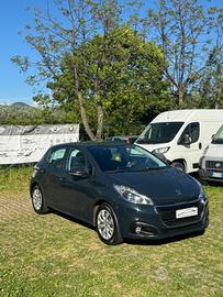 Peugeot 208 PureTech 82 5 porte Allure