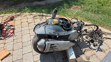Motore runner 180 2t freno a disco.