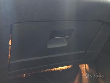 Cassetto portaoggetti FORD MONDEO del 2009