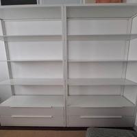 Libreria scaffali bianca in metallo e legno