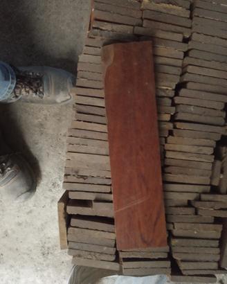 listelli legno teak  da pavimento