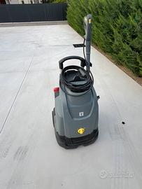 IDROPULITRICE KARCHER PROFESSIONALE