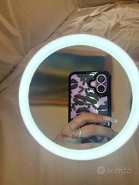 specchio zoomato con luce touch