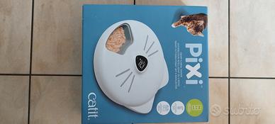 Dispensetore cibo per Gatti