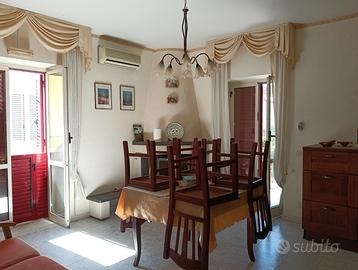 Appartamento in borgo su tre piani