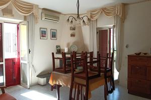 Appartamento in borgo su tre piani