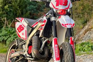 HM CRM 125 MOTARD