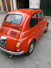 Fiat Cinquecento rossa