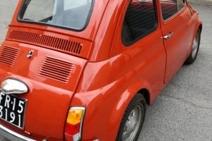 Fiat Cinquecento rossa
