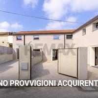 Villa a schiera - Nicolosi