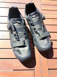 scarpa gravel o MTB scott