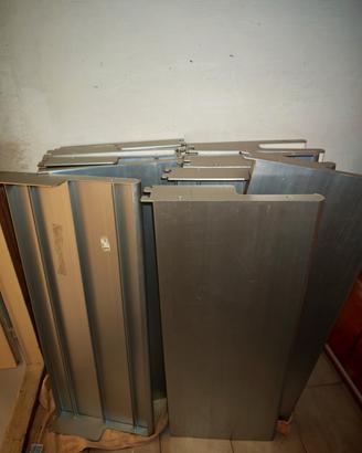 Libreria componibile ikea