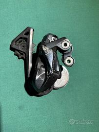 Deragliatore Shimano Ultegra 8050 di2 ROTTO