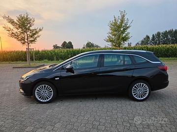 Opel Astra  -2020   cambio Automatico