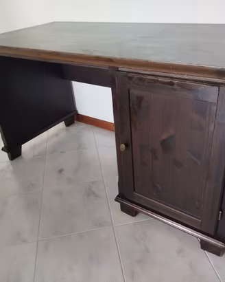 Scrivania IKEA MARKÖR