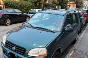 Suzuki ignis 2000