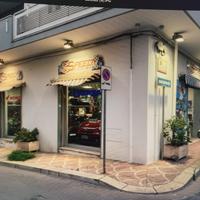 Locale commerciale 4 vetrine