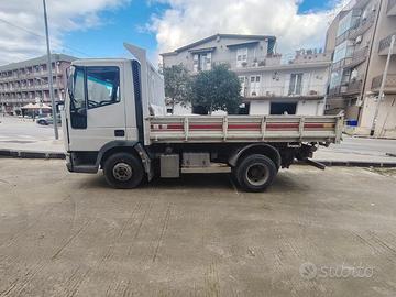 Camion-Autocarrro Iveco 65 E 15