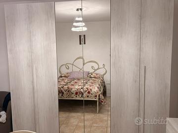 ARMADIO , COMO’, COMODINI: