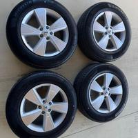 Cerchi e gomme originali - Volvo XC40