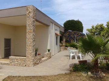 Graziosa villetta in campagna a pochi minuti dal m