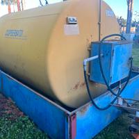 cisterna gasolio da 8900 litri usata
