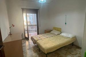 Stanze singole in appartamento